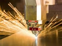 竟然說(shuō)不銹鋼管鉆孔簡(jiǎn)單，一看就是外行人